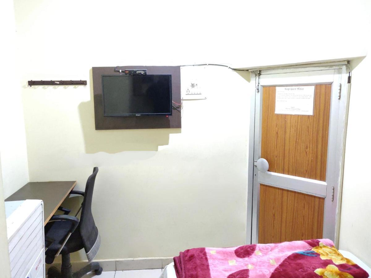Roop Guest House Lucknow Extérieur photo
