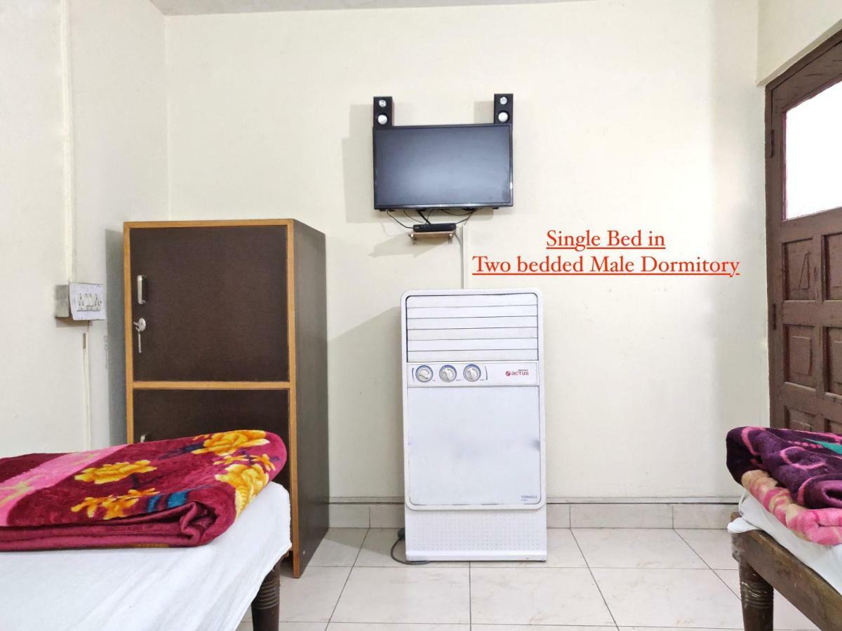 Roop Guest House Lucknow Extérieur photo